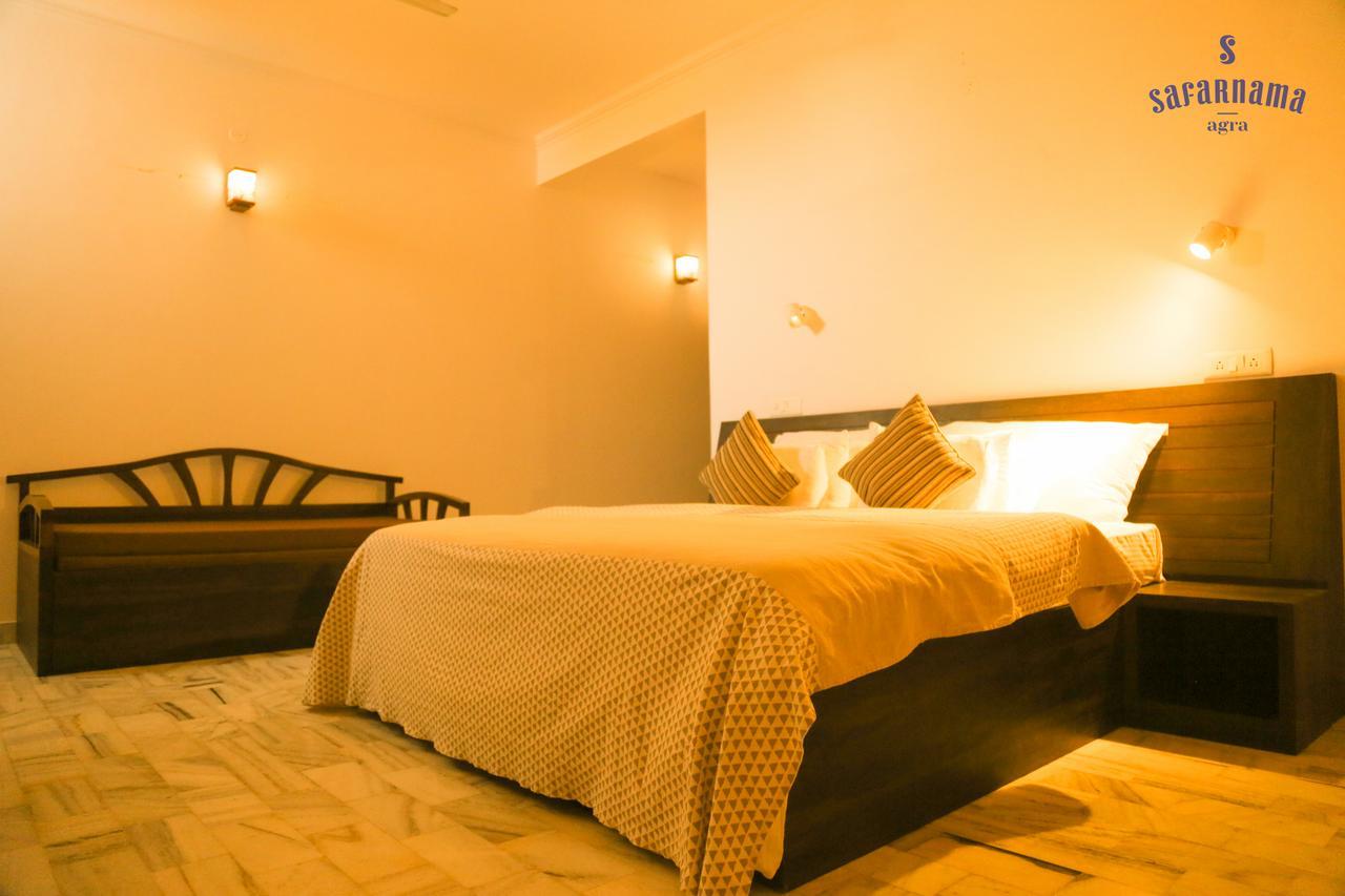 Safarnama Agra Bed & Breakfast Ngoại thất bức ảnh