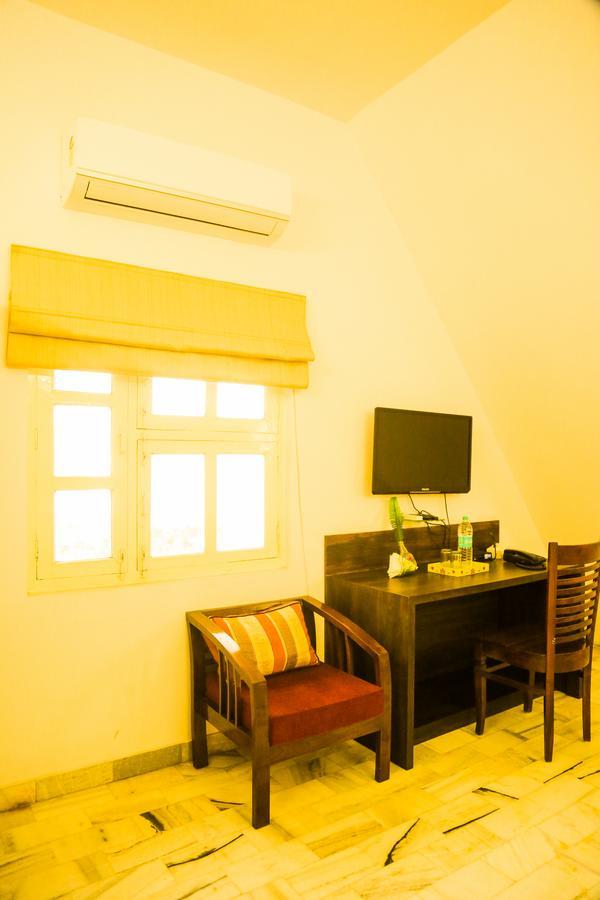 Safarnama Agra Bed & Breakfast Ngoại thất bức ảnh