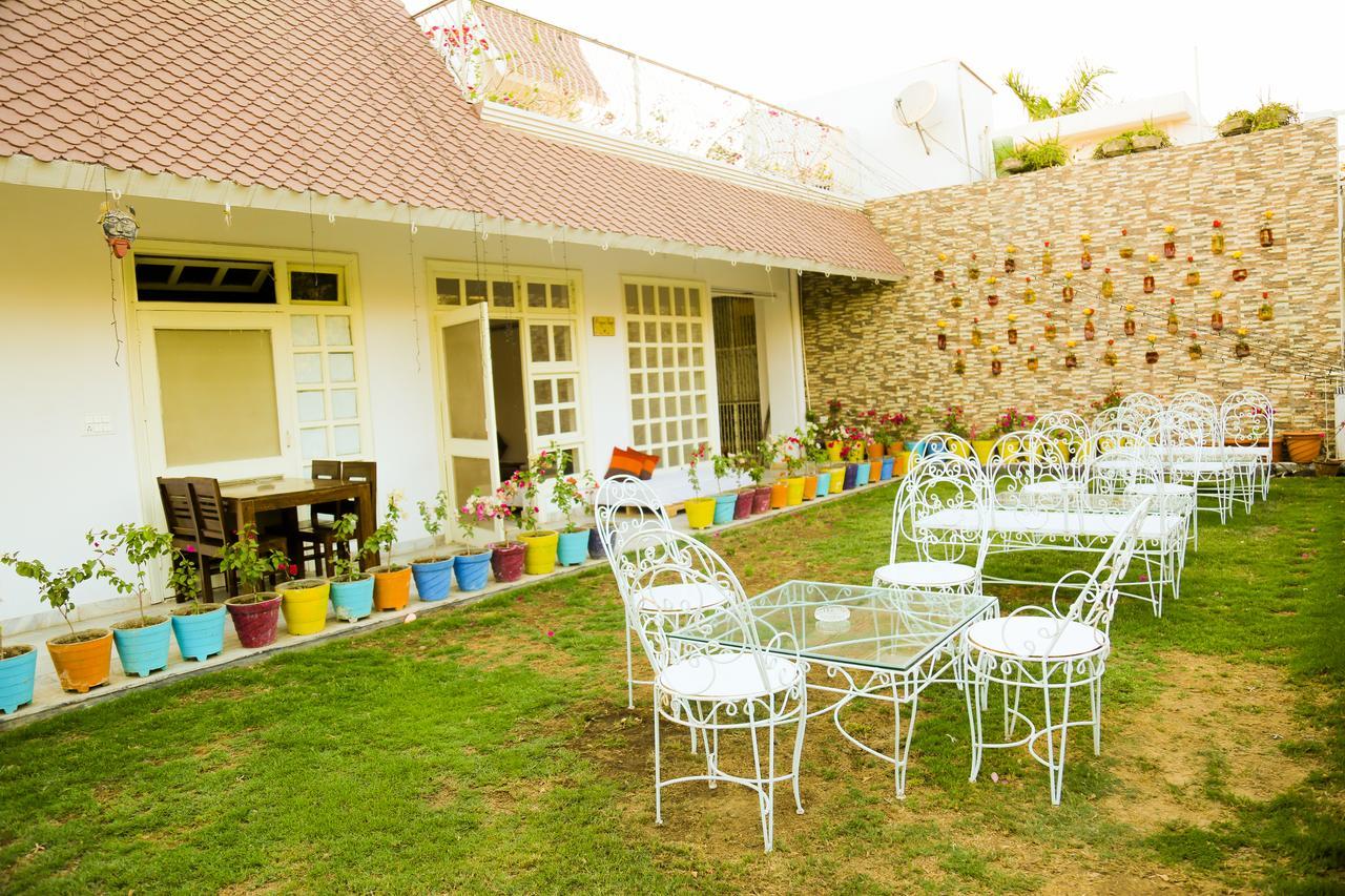 Safarnama Agra Bed & Breakfast Ngoại thất bức ảnh